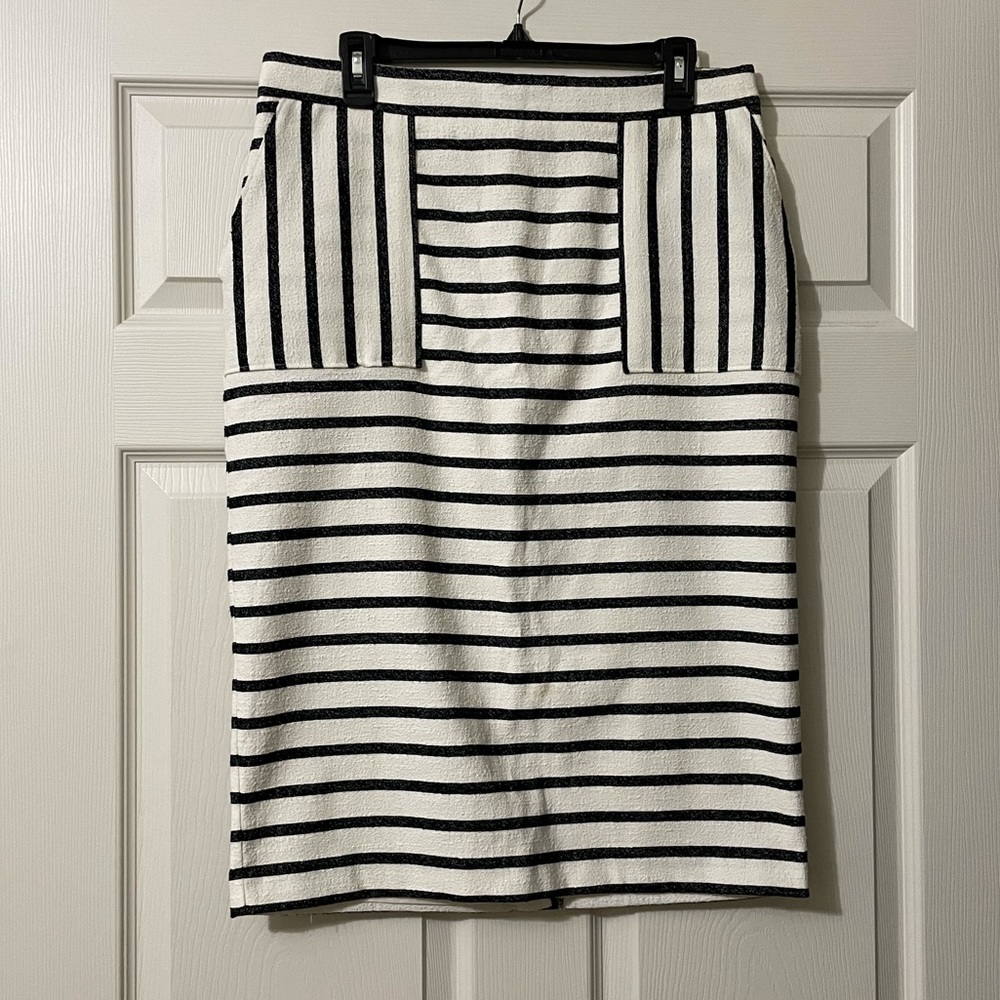 Eva Mendes Midi black and off white striped Skirt